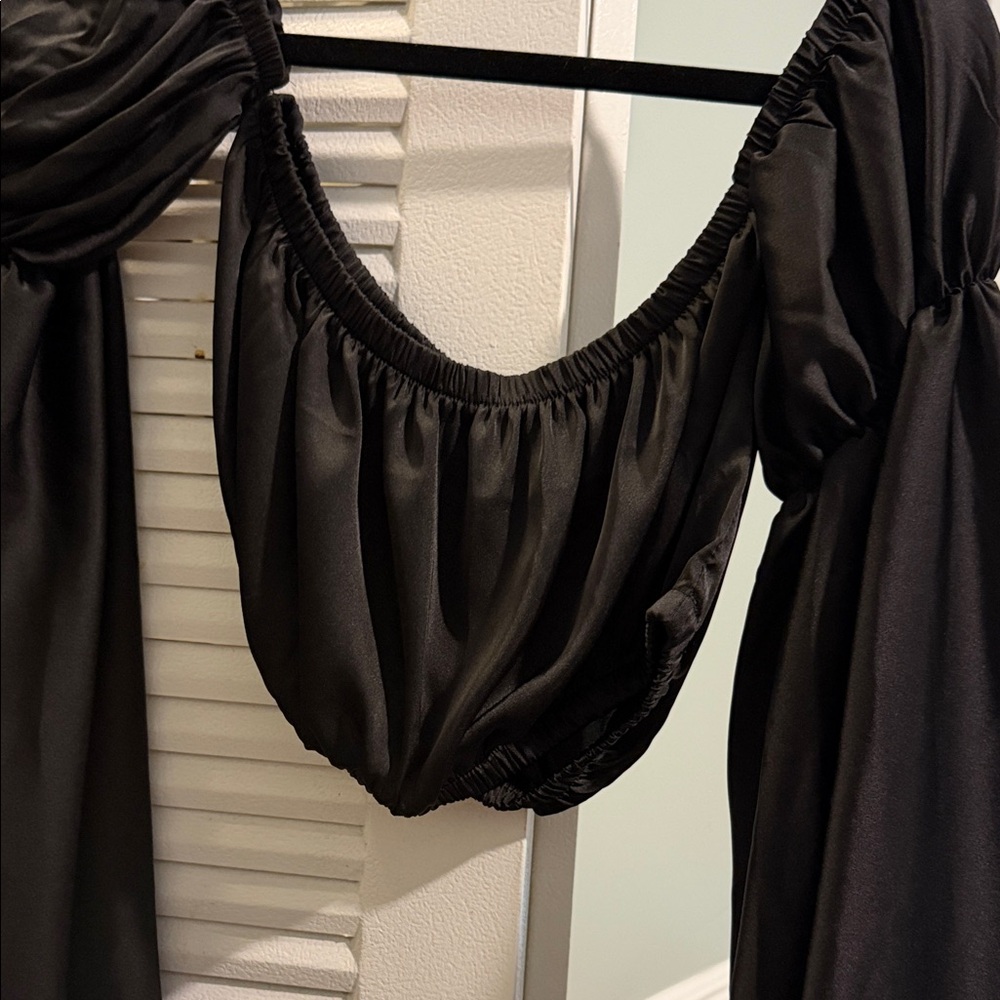 Elegant Black Women's Sleepwear